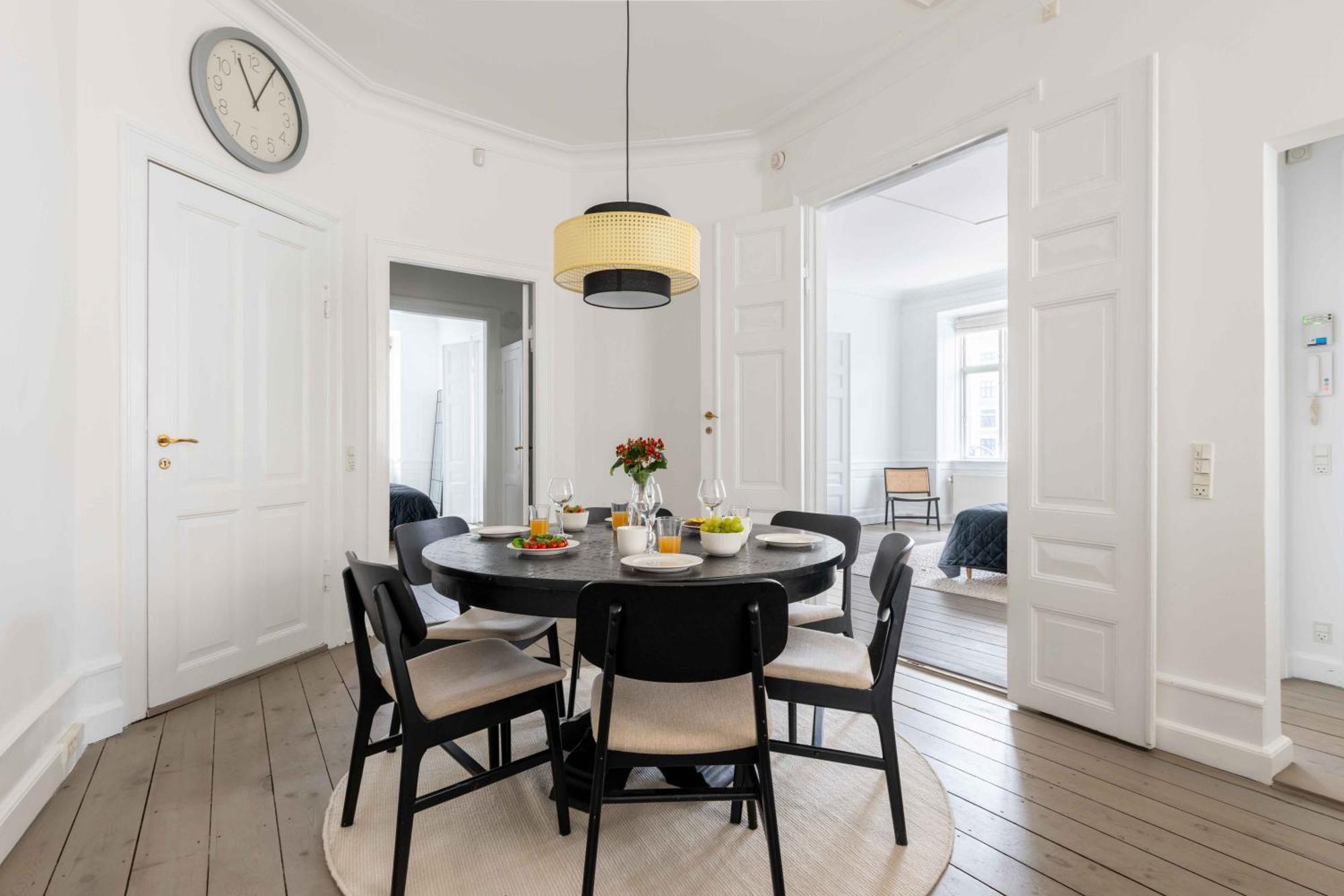 Chic Apartment In Vibrant Area By Copenhagen Canals Копенгаген Екстер'єр фото
